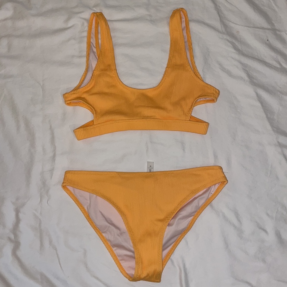 Cupshe Yellow Ribbed Bikini - Picture 2 of 5